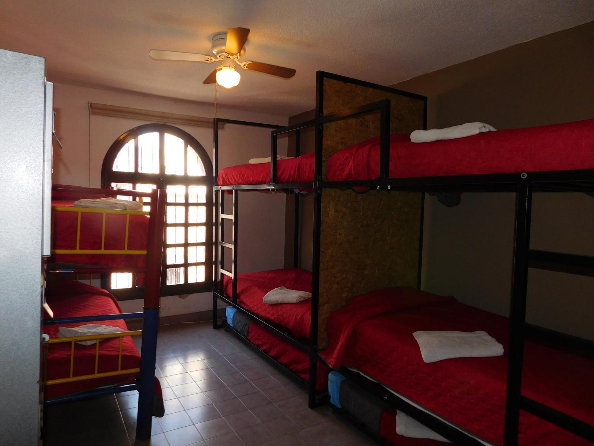 Casona Luciernaga-Casa De Huespedes Guest House Leon Luaran gambar